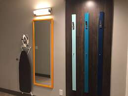 Tru by Hilton Farmville