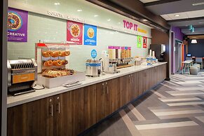 Tru by Hilton Farmville