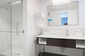 Hampton Inn Wichita Northwest