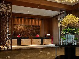 HUALUXE Ningbo Harbor City