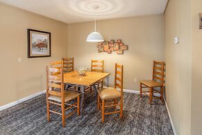 Holiday Inn Club Vacations Oak n’ Spruce Resort in the Berkshires by I