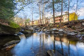 Holiday Inn Club Vacations Oak n’ Spruce Resort in the Berkshires, an 