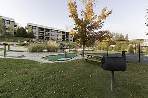 Holiday Inn Club Vacations Oak n’ Spruce Resort in the Berkshires by I