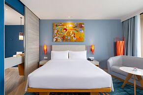 Holiday Inn Resort Vana Nava Hua Hin, an IHG Hotel