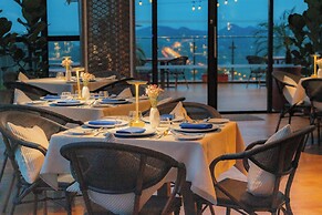 Holiday Inn Resort Vana Nava Hua Hin by IHG