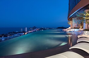 Holiday Inn Resort Vana Nava Hua Hin by IHG