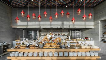 Holiday Inn Resort Vana Nava Hua Hin by IHG