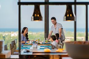 Holiday Inn Resort Vana Nava Hua Hin by IHG