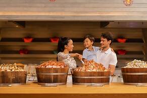 Holiday Inn Resort Vana Nava Hua Hin by IHG