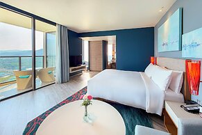 Holiday Inn Resort Vana Nava Hua Hin by IHG