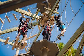 Holiday Inn Resort Vana Nava Hua Hin by IHG