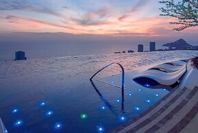 Holiday Inn Resort Vana Nava Hua Hin by IHG