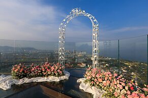 Holiday Inn Resort Vana Nava Hua Hin by IHG