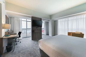 Holiday Inn Lima Airport by IHG