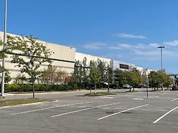 Holiday Inn Hotel & Suites Farmington Hills - Detroit NW by IHG