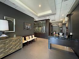 Holiday Inn Hotel & Suites Farmington Hills - Detroit NW by IHG