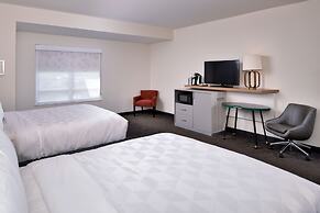 Holiday Inn Hotel & Suites Farmington Hills - Detroit NW by IHG