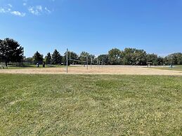 Holiday Inn Hotel & Suites Farmington Hills - Detroit NW by IHG