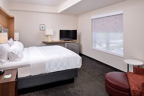 Holiday Inn Hotel & Suites Farmington Hills - Detroit NW by IHG