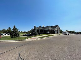 Holiday Inn Hotel & Suites Farmington Hills - Detroit NW by IHG