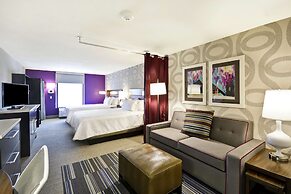 Home2 Suites by Hilton KCI Airport