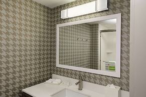 Home2 Suites by Hilton Louisville Airport/Expo Center, KY