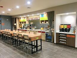 Home2 Suites by Hilton Lake Charles, LA