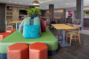 Home2 Suites by Hilton Lake Charles, LA