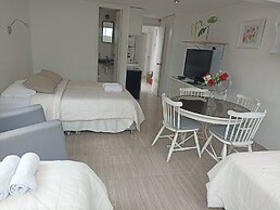 Monterrico Suites Hotel
