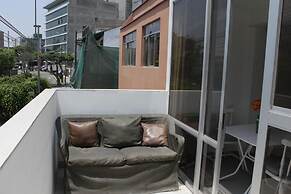 Monterrico Suites Hotel