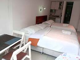 Monterrico Suites Hotel
