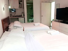 Monterrico Suites Hotel