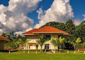 Bella Terra Laguna Azul Resort & Spa