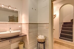 Trevi Miracle Suite