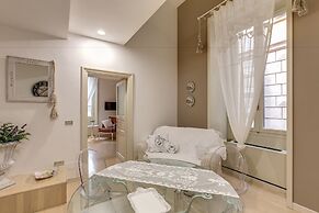Trevi Miracle Suite
