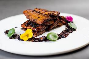 DoubleTree by Hilton Qingdao Oriental Movie Metropolis