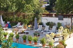 Nicos & Olympia Apartments