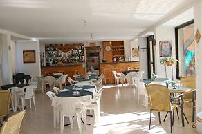 Nicos & Olympia Apartments