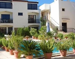 Nicos & Olympia Apartments