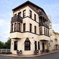 Yalı Hotel