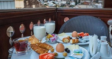 Yalı Hotel