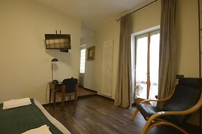 Villa Marisa bed breakfast and books