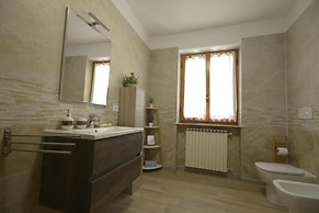 Villa Marisa bed breakfast and books