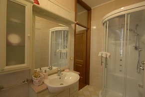 Villa Marisa bed breakfast and books