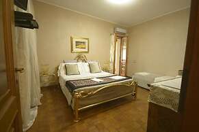 Villa Marisa bed breakfast and books