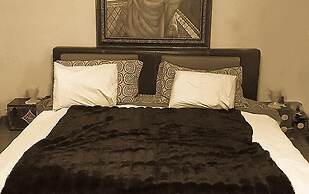 Villa Marisa bed breakfast and books