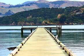 Duvauchelle Seaside Motel