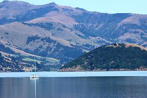 Duvauchelle Seaside Motel