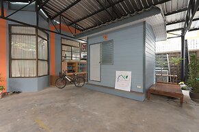 BaanSu Hostel
