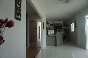 Phant at Thalang Service Apartment